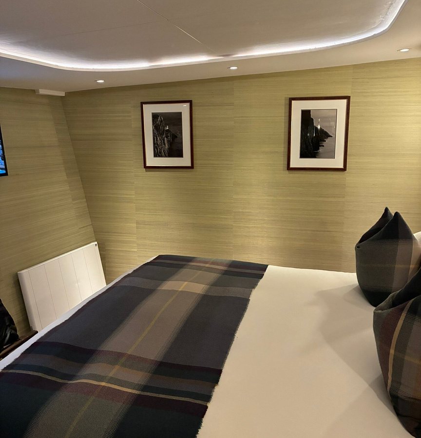 Fingal Hotel — Guest room