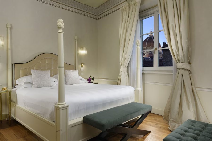 Firenze Suite — Guest room