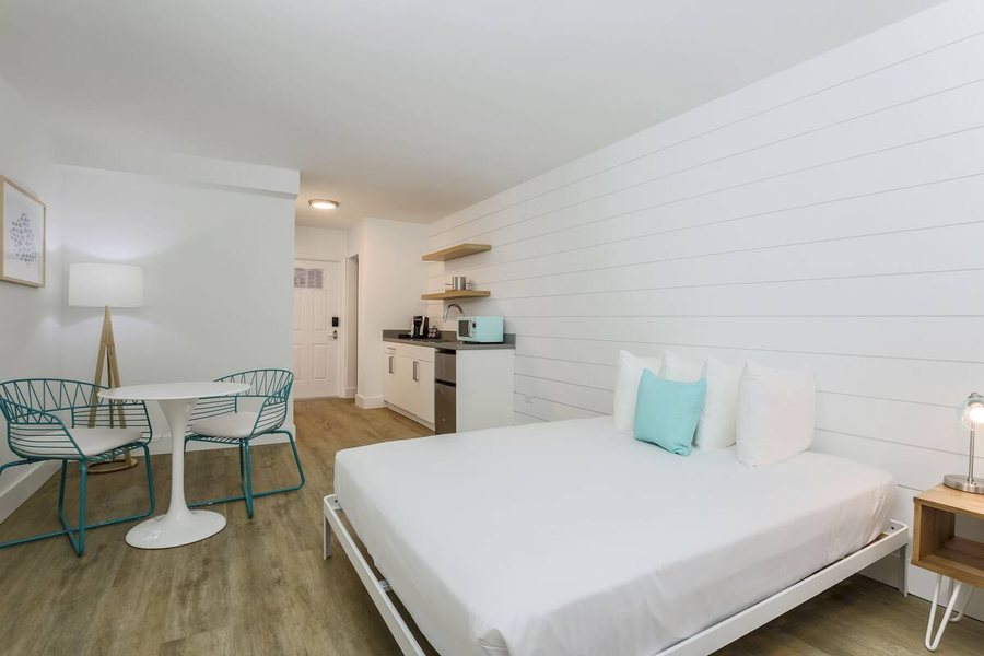 Fisher Inn Resort Marina — Guest room