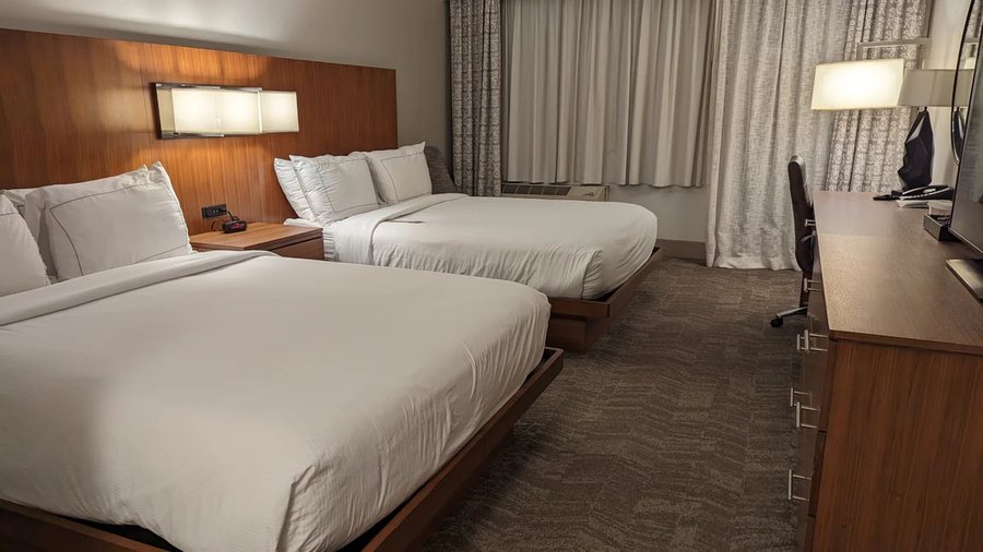 Five Flags RV Park — Guest room