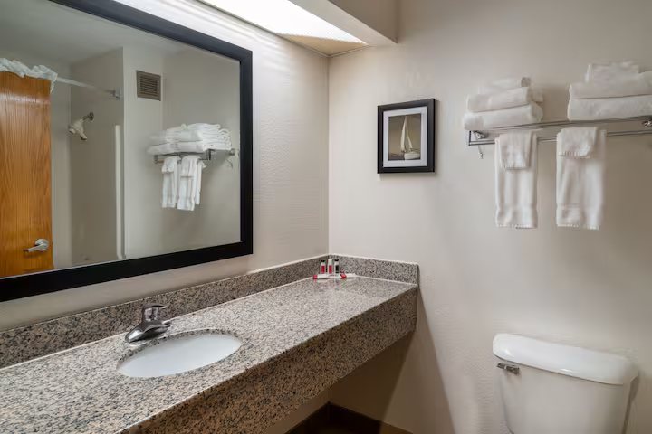 Five Star Inn — Bathroom