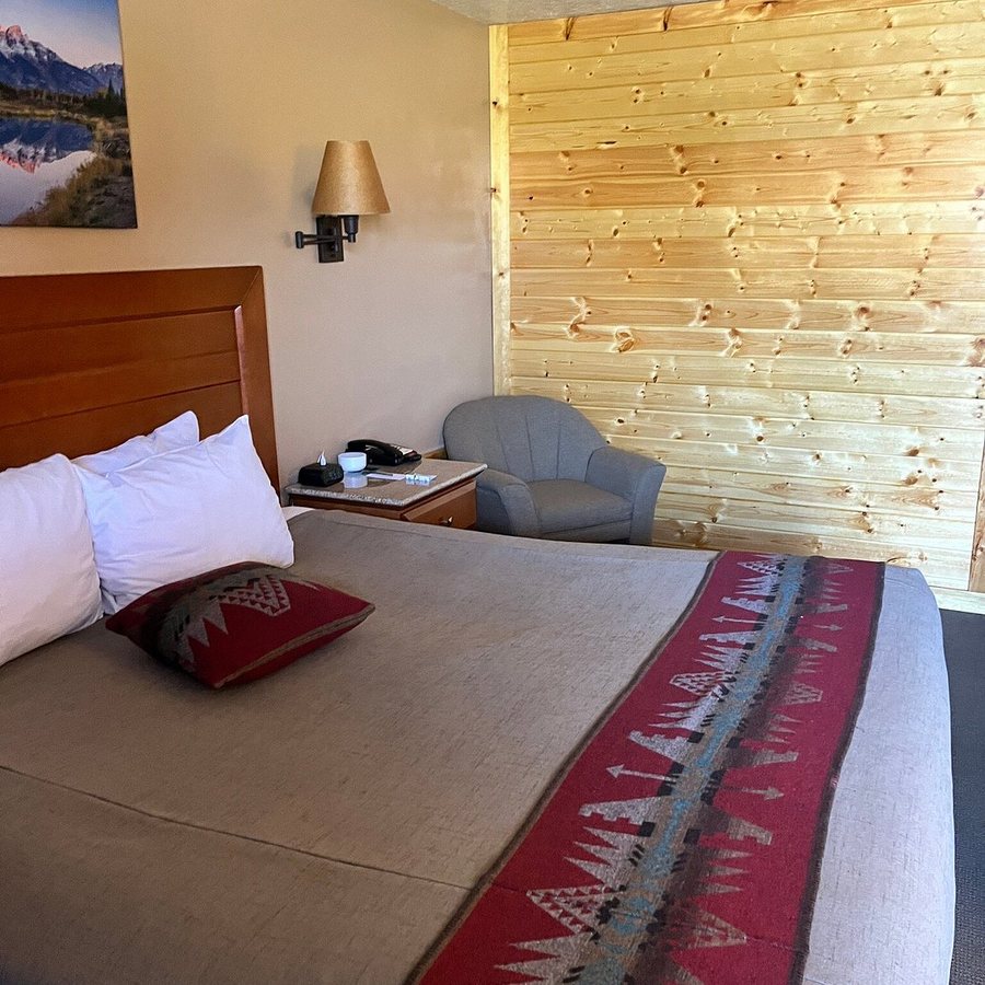 Flat Creek Ranch — Guest room