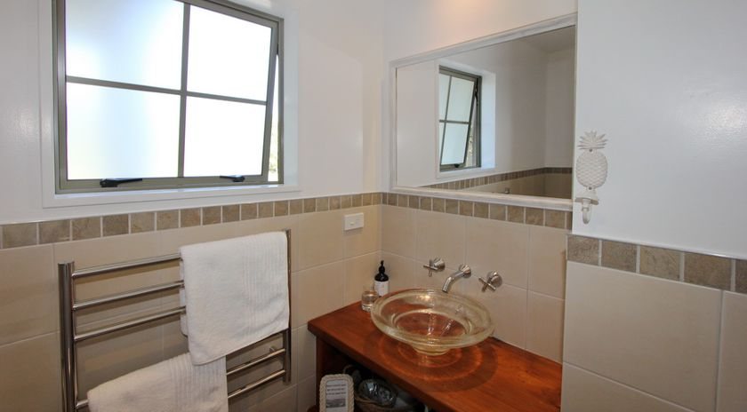 Flaxmill Accommodation — Bathroom