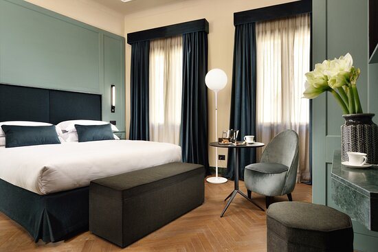 Floren Luxury Hotel — Guest room