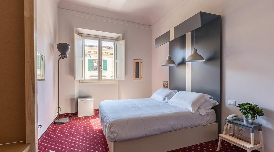Florence Dome Hotel — Guest room