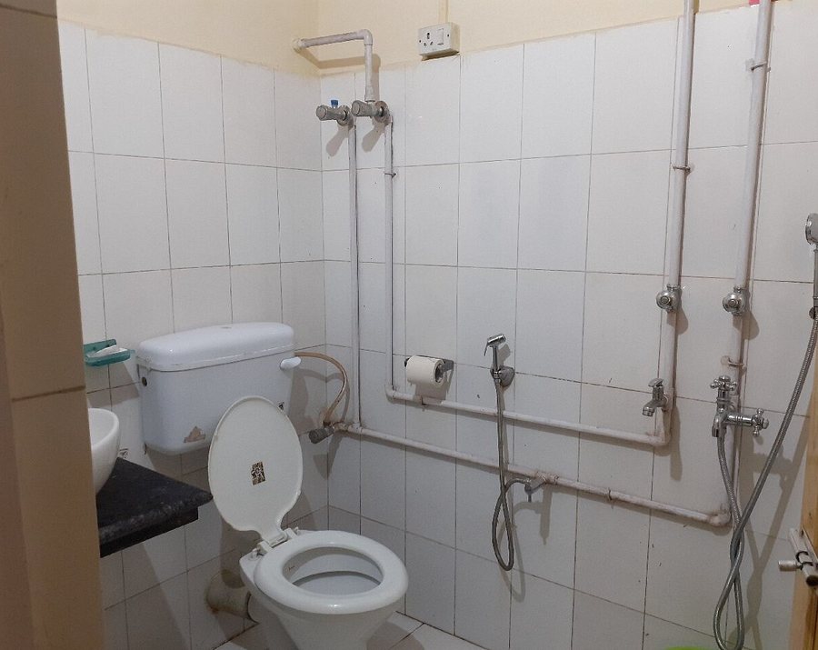 Florican Cottages — Bathroom