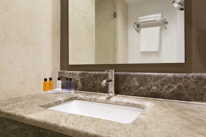 Florya House Hotel Istanbul — Bathroom