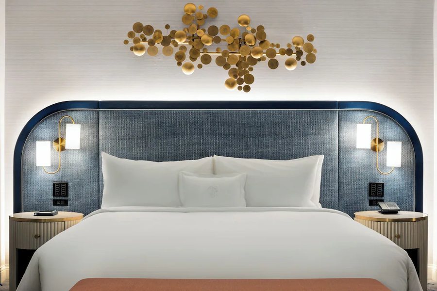 Fontainebleau Las Vegas Las Vegas Nevada — Guest room