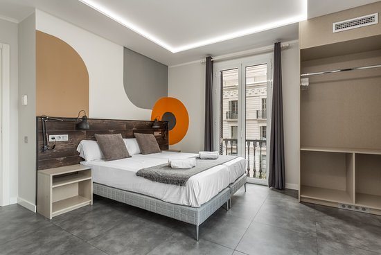 Fontanella Green House Barcelona Catalonia — Guest room