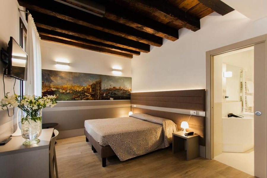 Foresteria Levi — Guest room