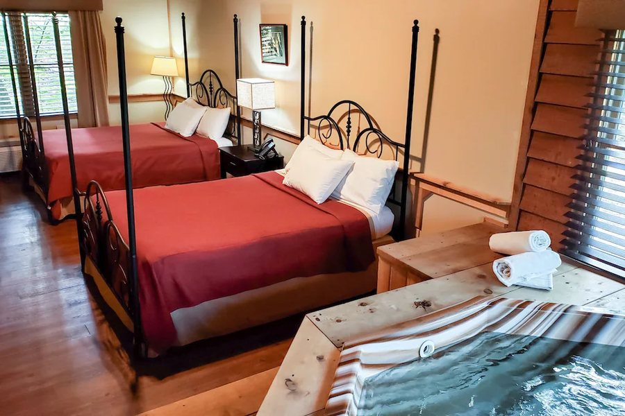 Forrest Hills Resort — Guest room