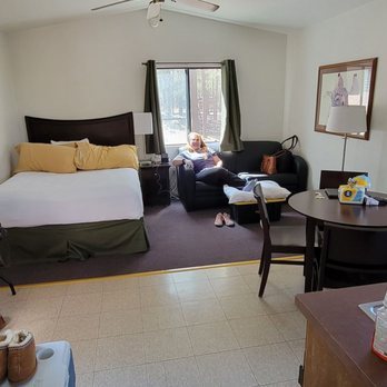 Fort Tuthill County Campground — Guest room