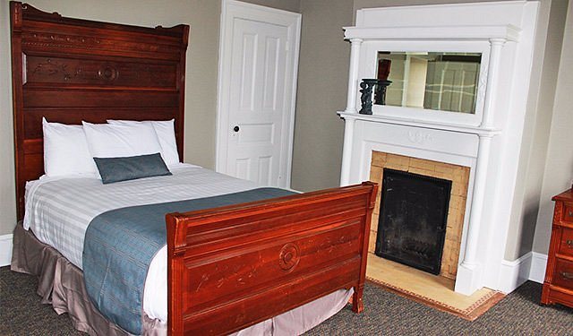 Fort Worden — Guest room