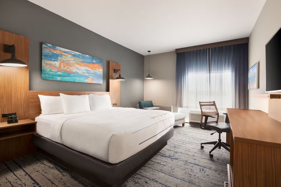 Four Points by Sheraton Brunswick — Guest room