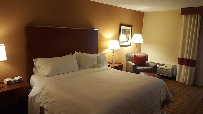 Four Points by Sheraton Houston Citycentre — Guest room