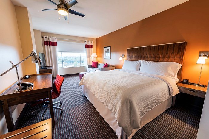 Four Points by Sheraton Houston West — Guest room