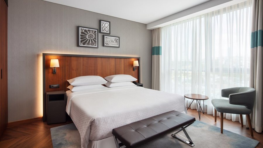 Four Points By Sheraton Istanbul Kagithane Istanbul — Guest room
