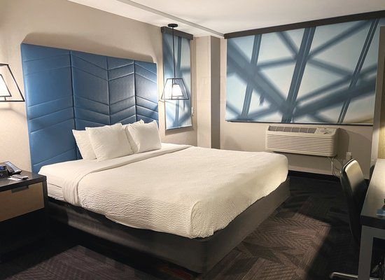 Four Points by Sheraton Manhattan SoHo Village New York City New York — Guest room