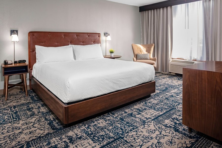 Four Points By Sheraton Memphis East — Guest room