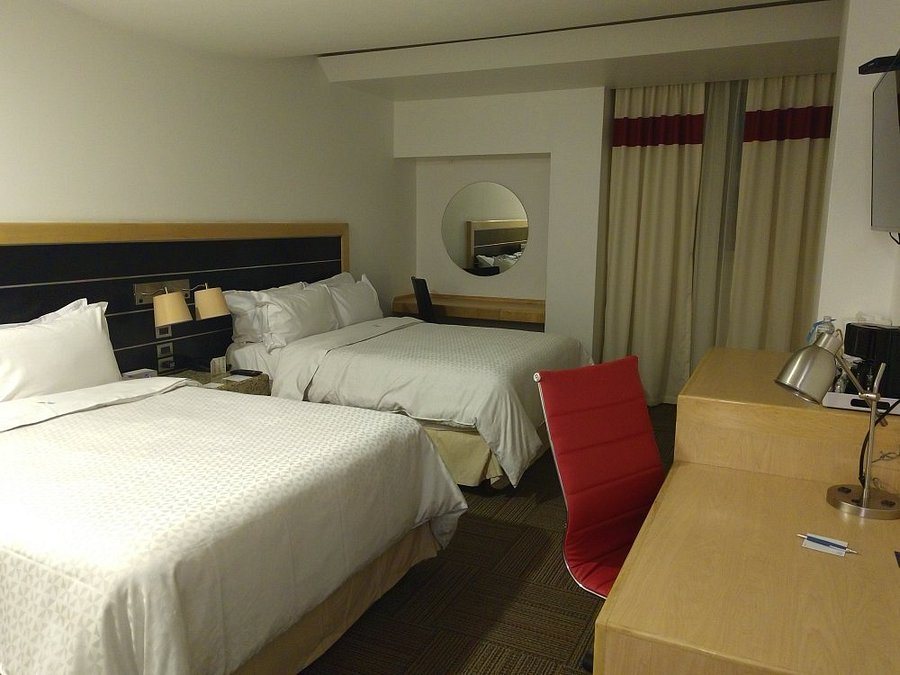 Four Points by Sheraton Mexico City Colonia Roma — Guest room