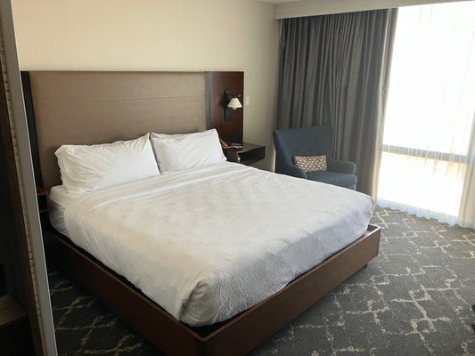 Four Points by Sheraton Philadelphia Northeast — Guest room