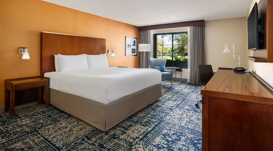 Four Points by Sheraton Pleasanton — Guest room