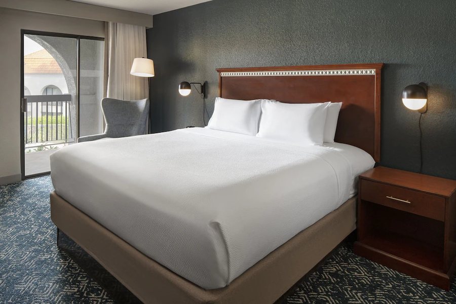 Four Points By Sheraton Tucson Airport — Guest room