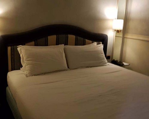 Four Points Flex by Sheraton Parma — Guest room
