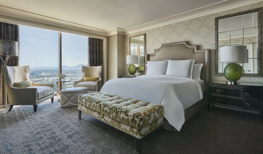 Four Seasons Hotel Las Vegas — Guest room