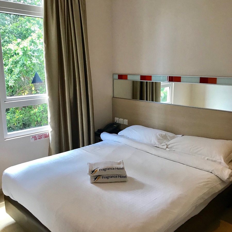 Fragrance Hotel Oasis — Guest room