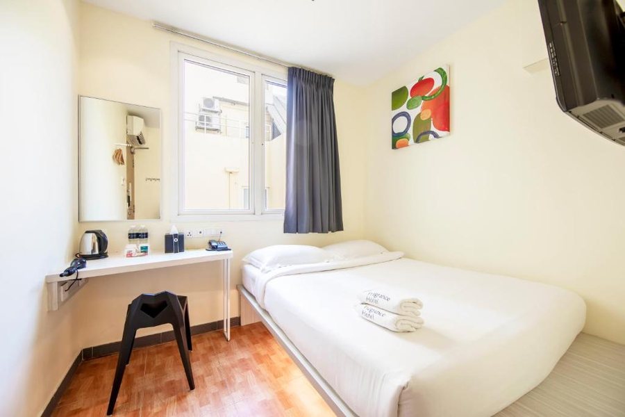 Fragrance Hotel Rose — Guest room