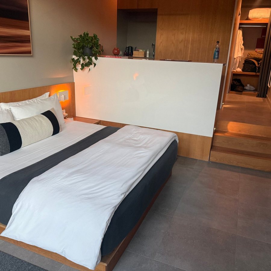 Frame Hotel SoCo — Guest room