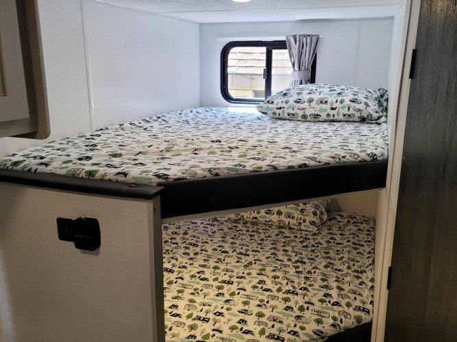 Fredricksburg RV Park — Guest room