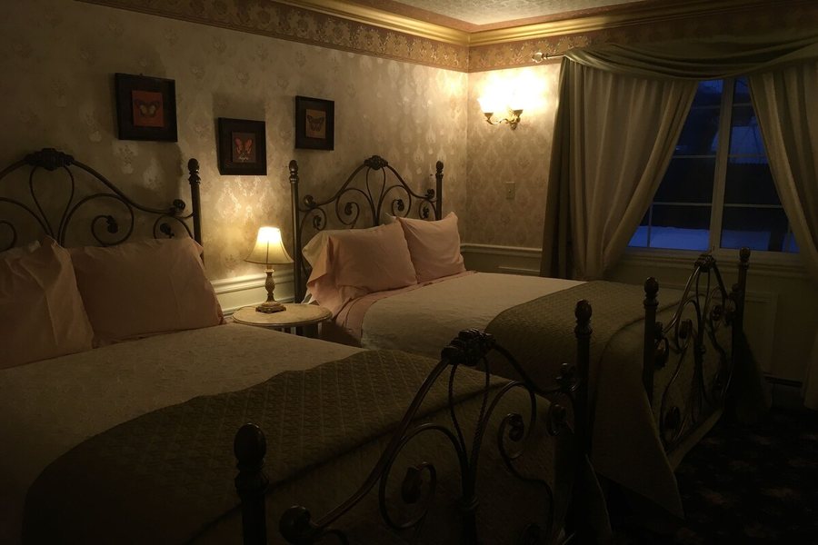 Frisco Lodge — Guest room