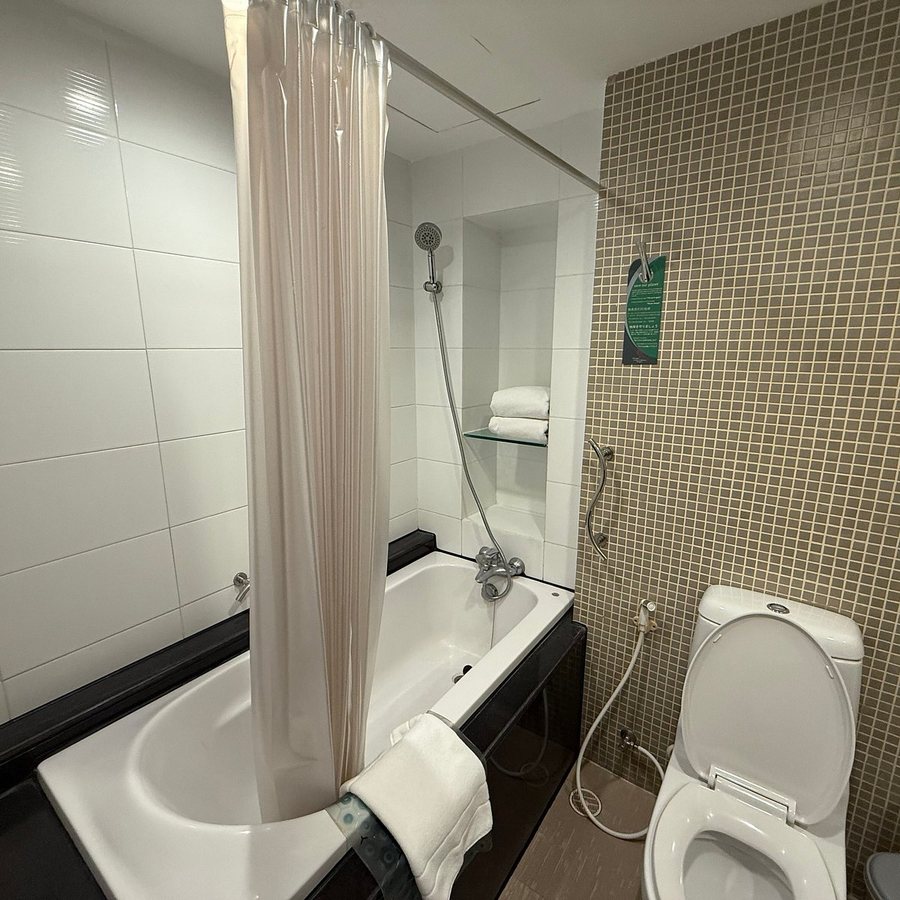FuramaXclusive Sathorn — Bathroom