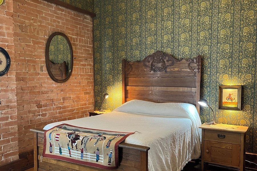 Gable House Inn — Guest room