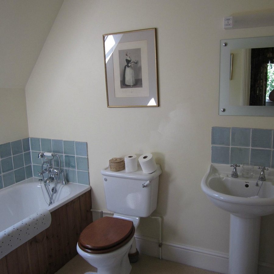 Garden Bed Breakfast — Bathroom