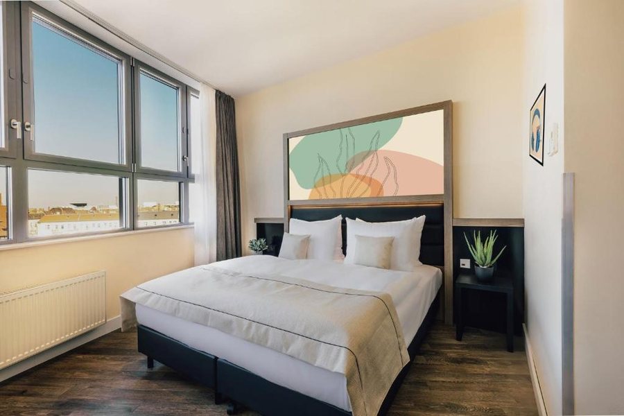 Garner Hotel Berlin Charlottenburg — Guest room