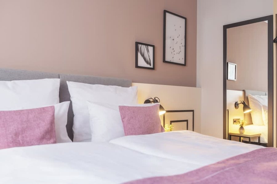Garner Hotel Berlin Ku Damm — Guest room