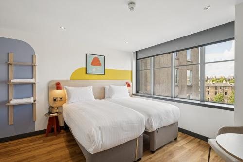 Garner Hotel Edinburgh Haymarket — Guest room