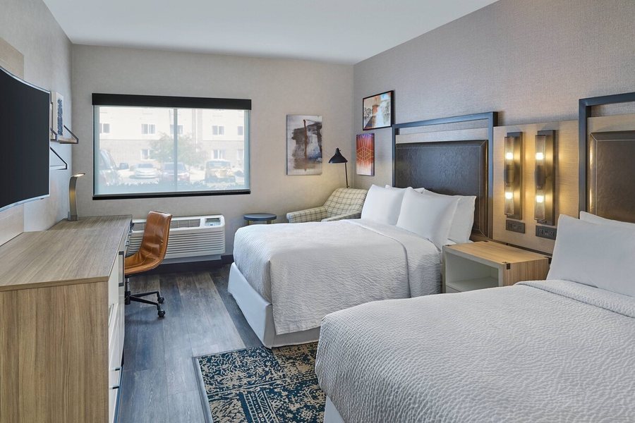 Garner Hotel Salt Lake City Airport — Guest room