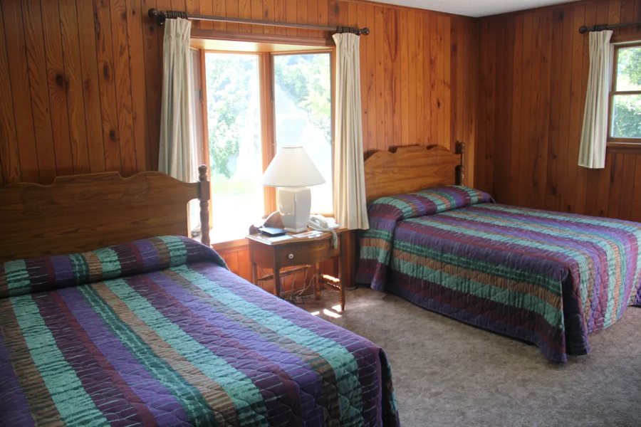 Gaston s White River Resort — Guest room