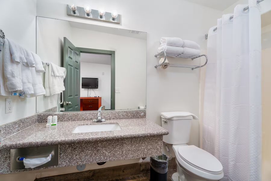 Gateway Luxury RV Resort — Bathroom