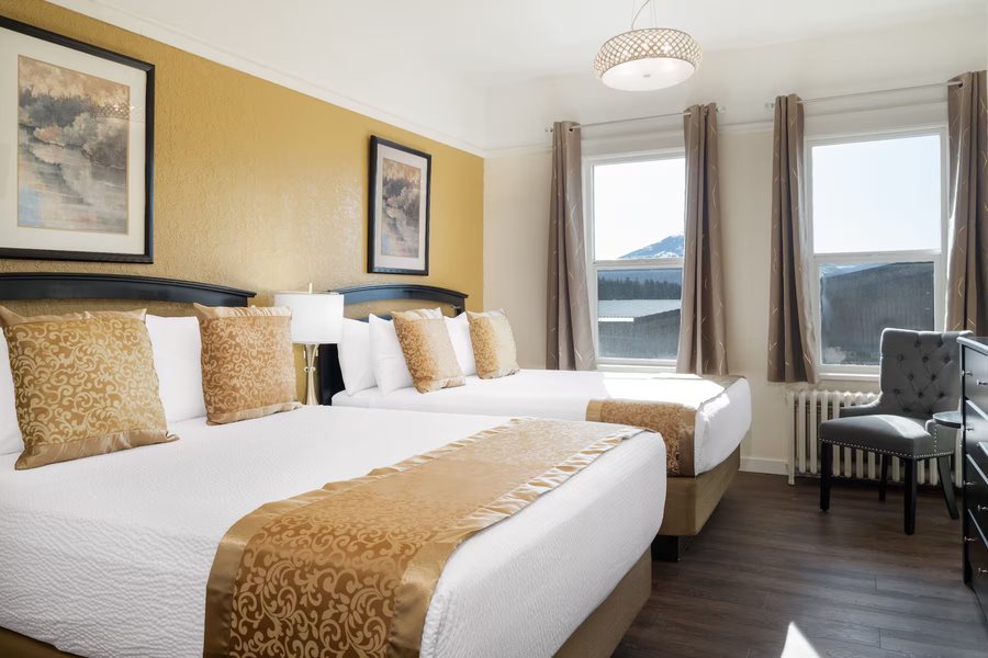Gilmore Hotel Trademark Collection by Wyndham — Guest room
