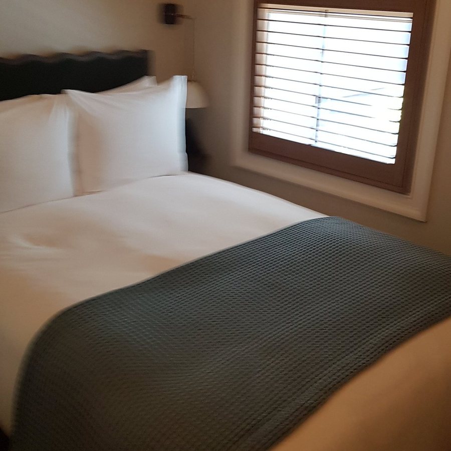 Gjelina Hotel Los Angeles California — Guest room