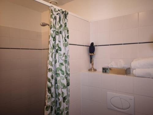 Gl Avernaes Sinatur Hotel Konference — Bathroom