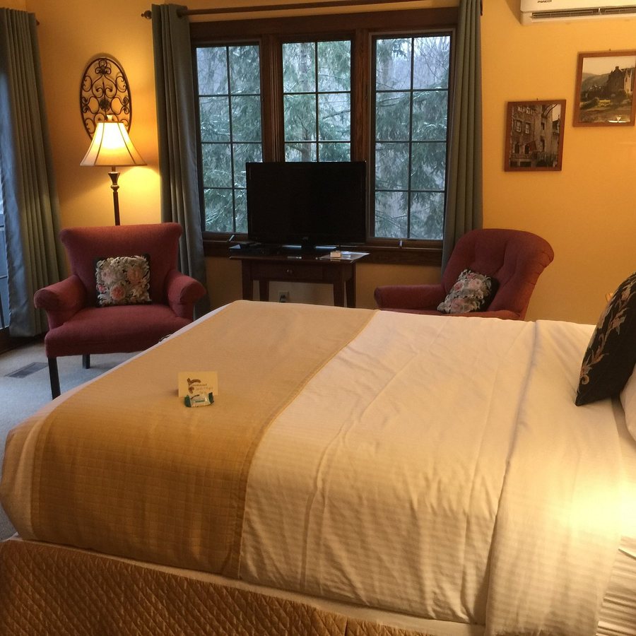 Glenlaurel A Scottish Inn Cottages — Guest room