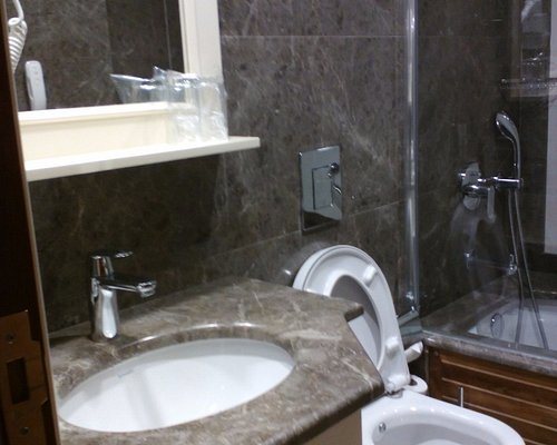 GLK PREMIER Sea Mansion Suites Spa Special Class Istanbul — Bathroom