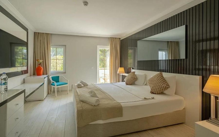 Golden Beach Resort Spa — Guest room