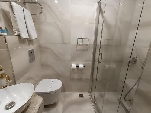 Golden Horn Bosphorus Hotel — Bathroom